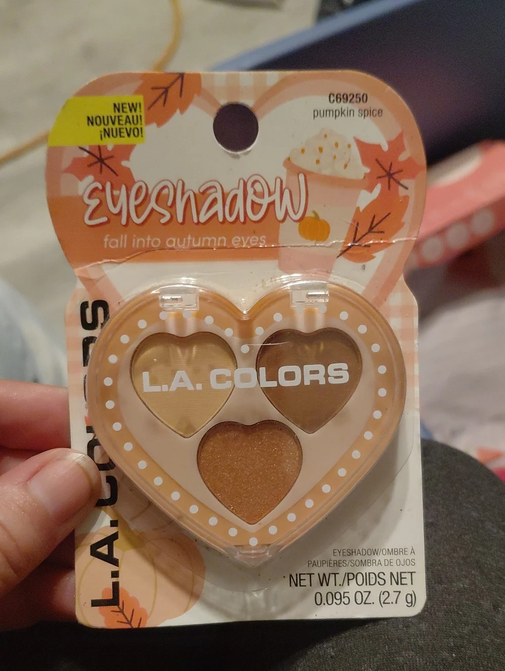 5/$10 L.A. COLORS Pumpkin Spice Heart Eyeshadow Trio — Beige, Brown, Copper